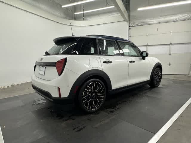 Thumbnail: 2025 MINI Cooper Hardtop - 6