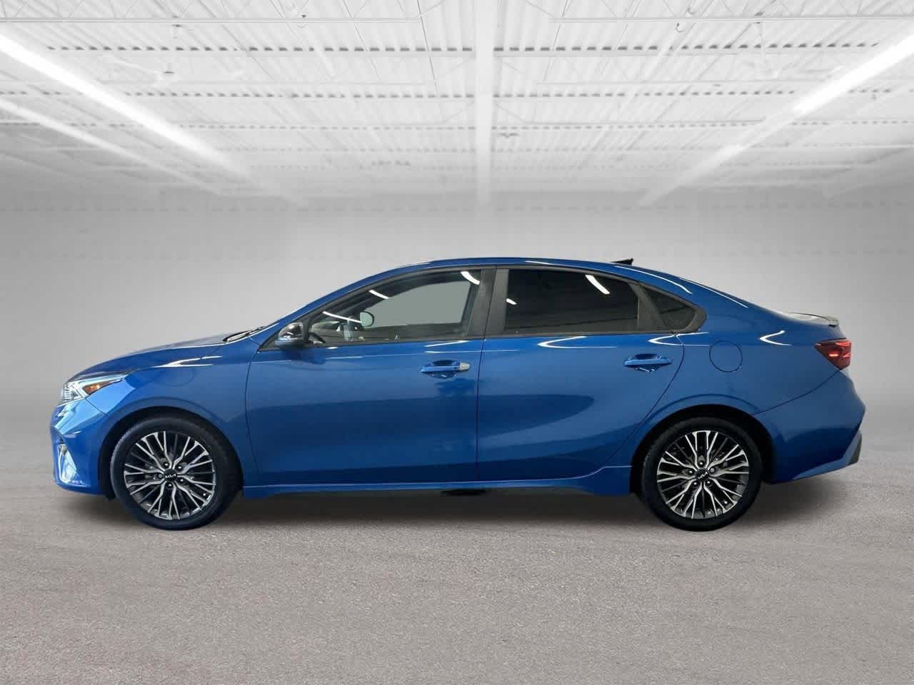 Thumbnail: 2022 Kia Forte - 2
