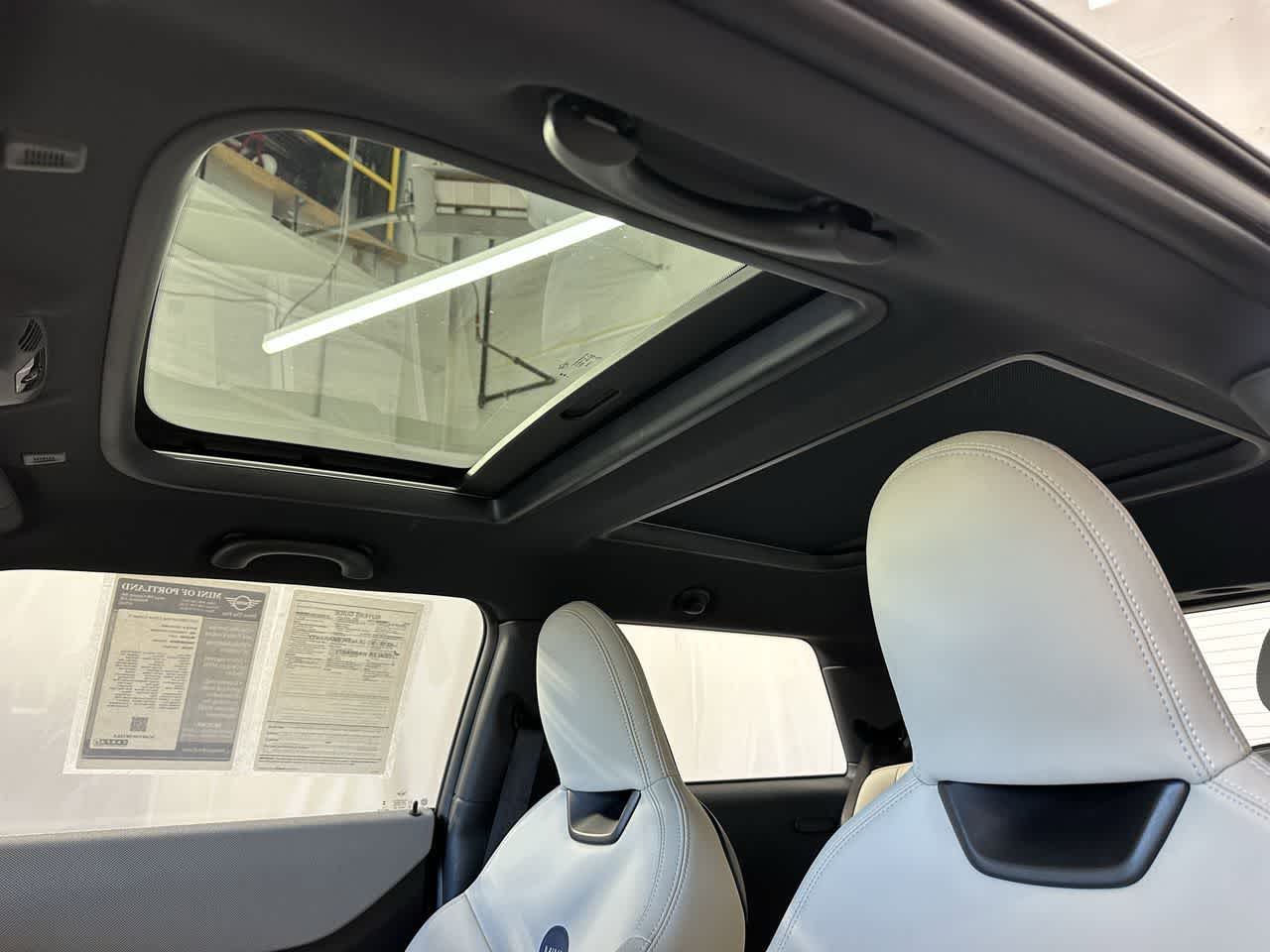 Thumbnail: 2025 MINI Cooper Hardtop - 12