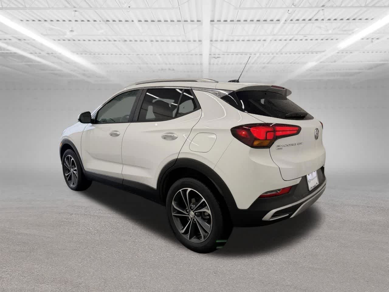 Thumbnail: 2023 Buick Encore GX - 3