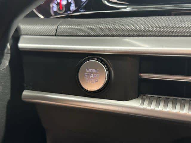 Thumbnail: 2023 Kia K5 - 20