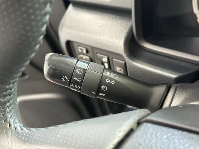 Thumbnail: 2020 Toyota 4Runner - 18