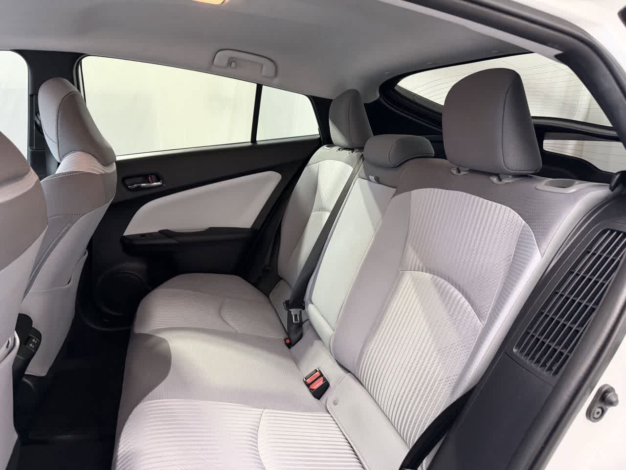 Thumbnail: 2021 Toyota Prius Prime - 11