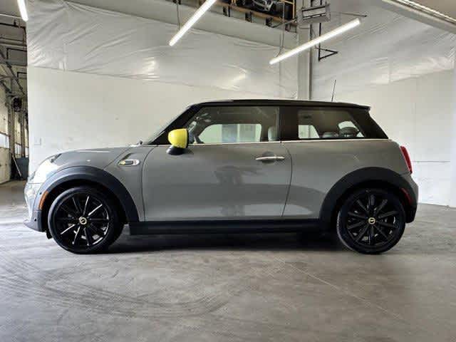 Used 2021 MINI Hardtop 2 Door SE with VIN WMWXP3C09M2P24090 for sale in Portland, OR
