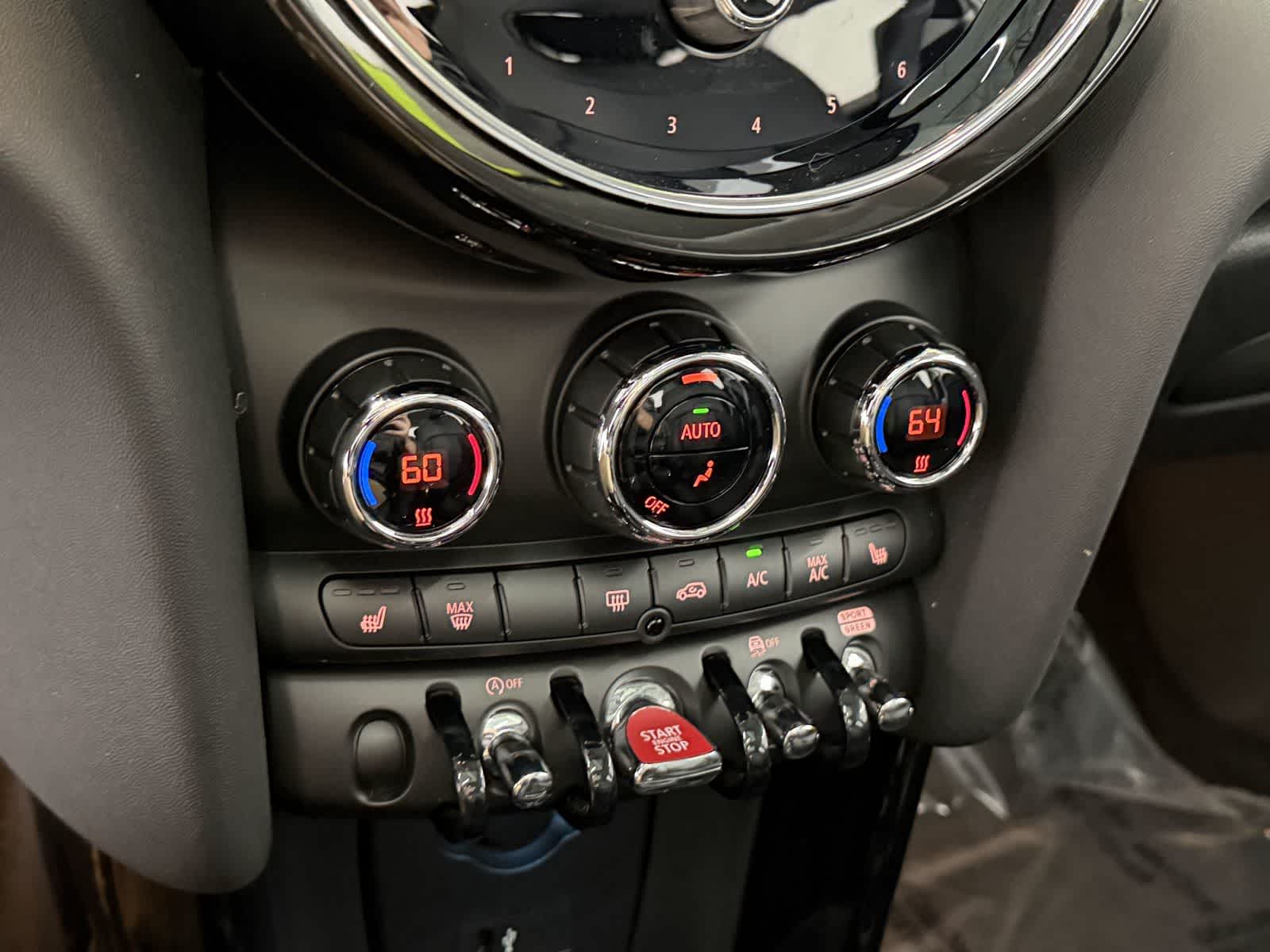Thumbnail: 2024 MINI Cooper Hardtop - 20