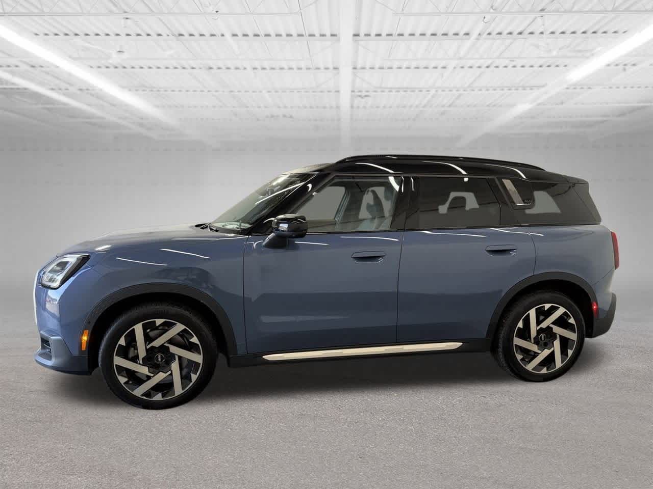 Thumbnail: 2025 MINI Cooper Countryman - 2