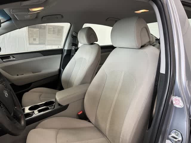2017 Hyundai Sonata  12