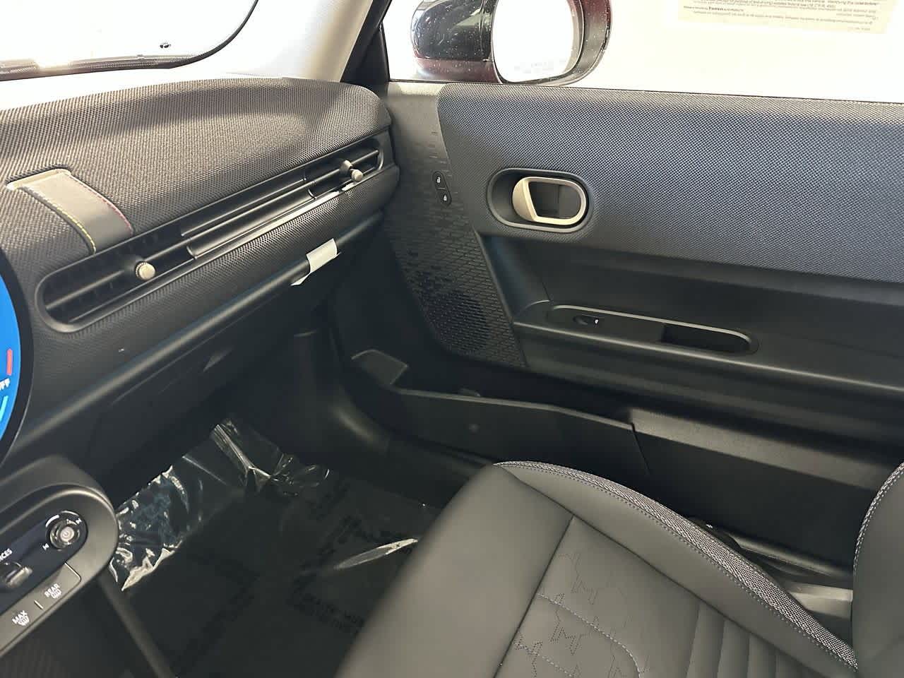 Thumbnail: 2025 MINI Cooper Hardtop - 23