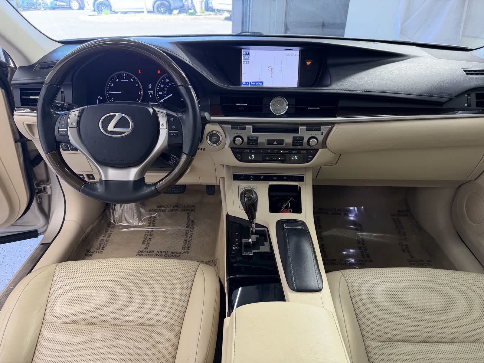 Thumbnail: 2013 Lexus ES - 11