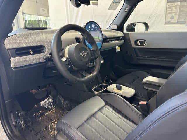 Thumbnail: 2025 MINI Cooper Hardtop - 10