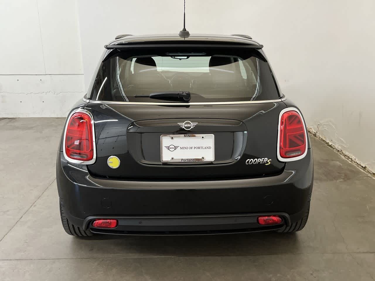 Thumbnail: 2024 MINI Cooper Hardtop - 5