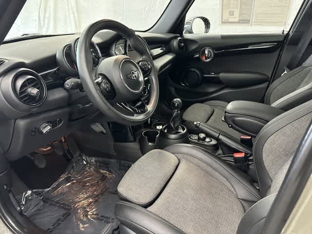 Thumbnail: 2019 MINI Cooper Hardtop - 10