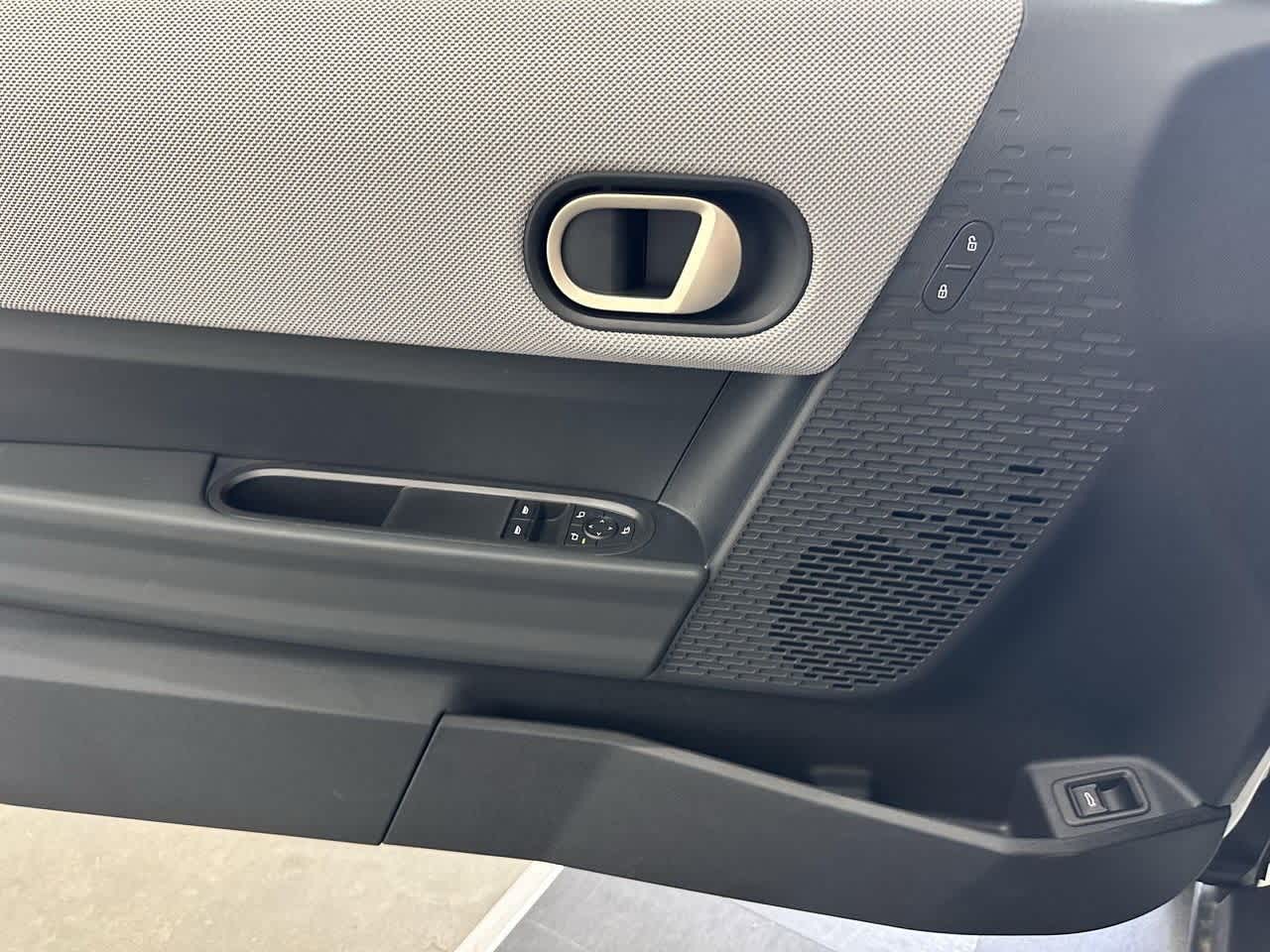 Thumbnail: 2025 MINI Cooper Hardtop - 16