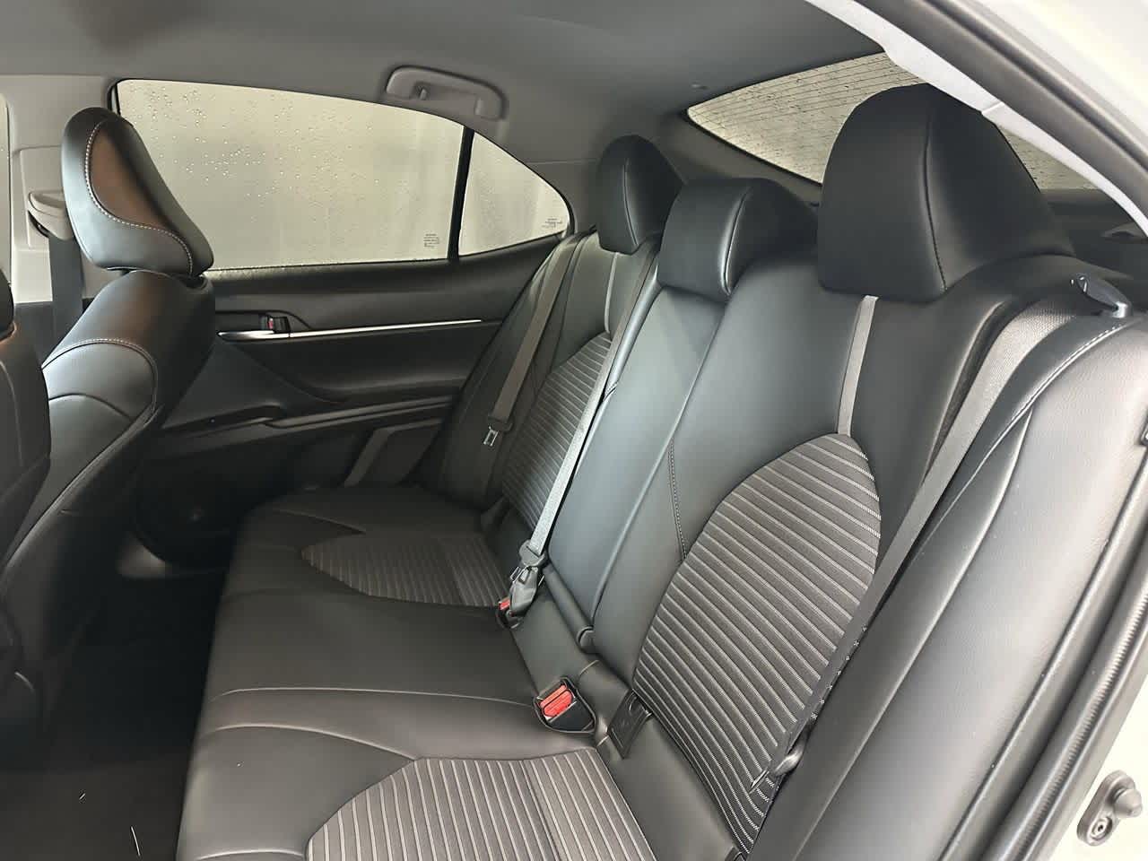 Thumbnail: 2023 Toyota Camry - 10