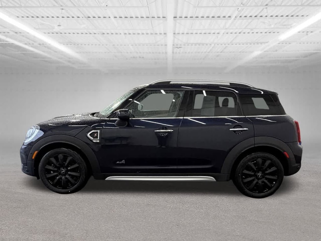 2023 Mini Cooper S Iconic photo 2