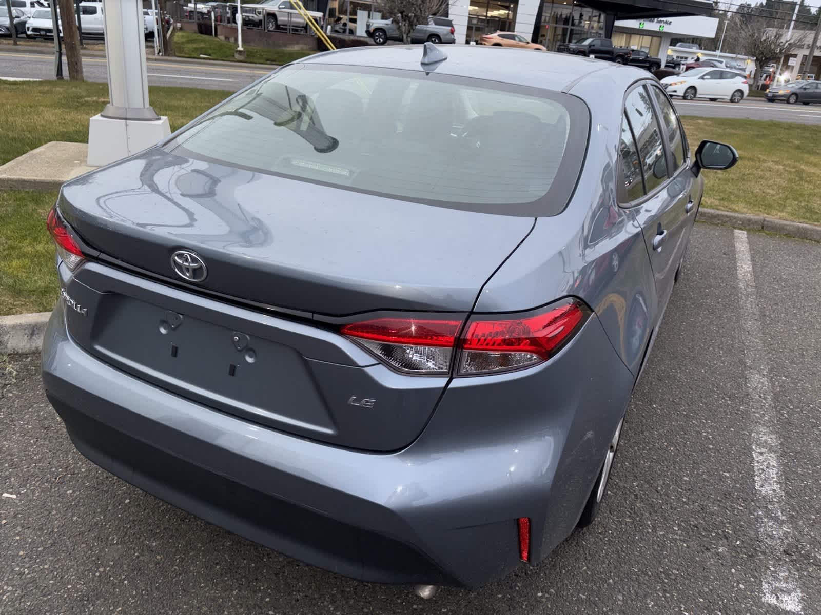 Thumbnail: 2023 Toyota Corolla - 4