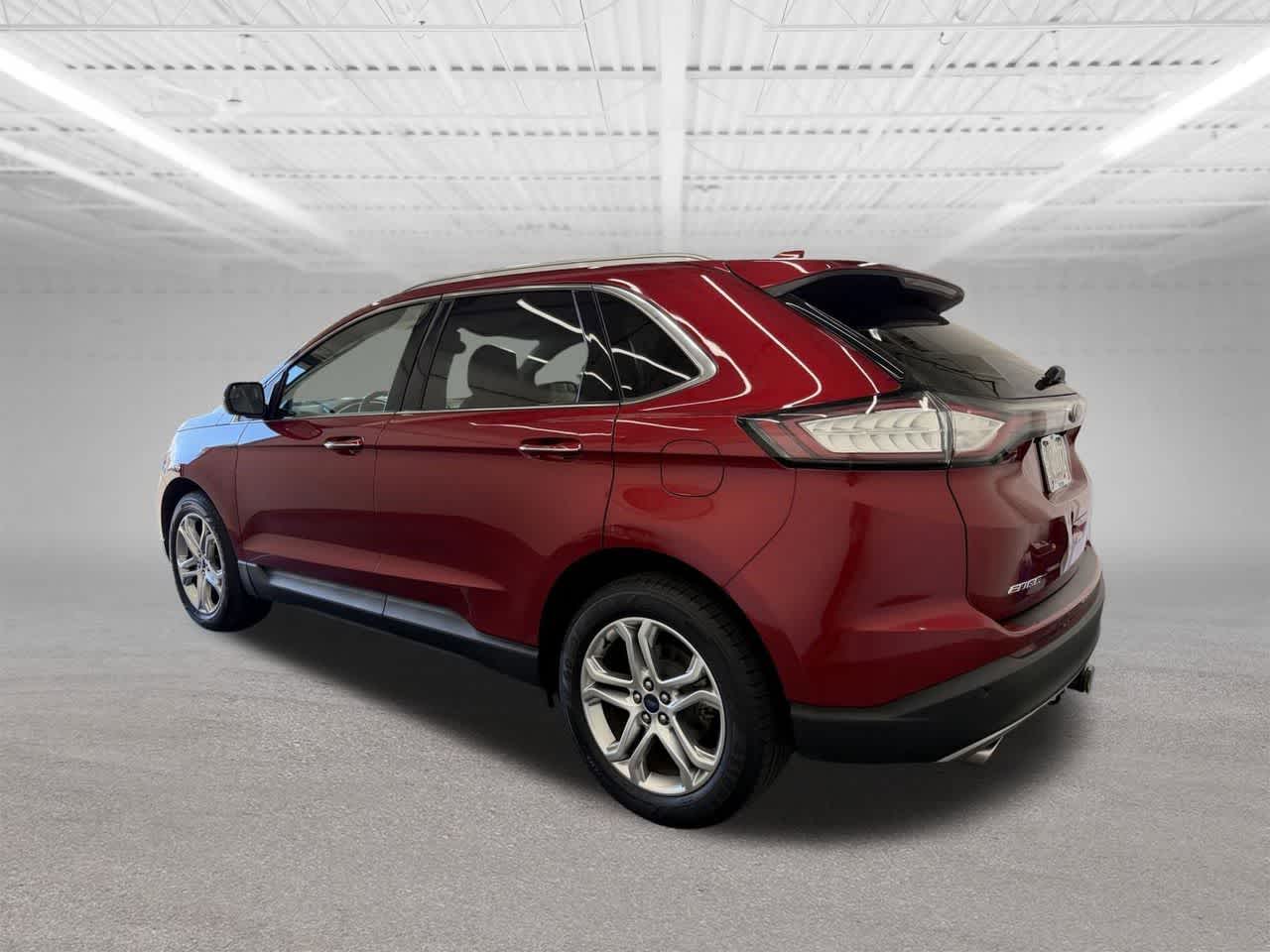 Thumbnail: 2018 Ford Edge - 3