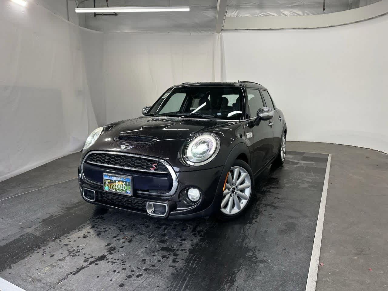 2016 MINI Cooper Hardtop S -
                  Portland, OR