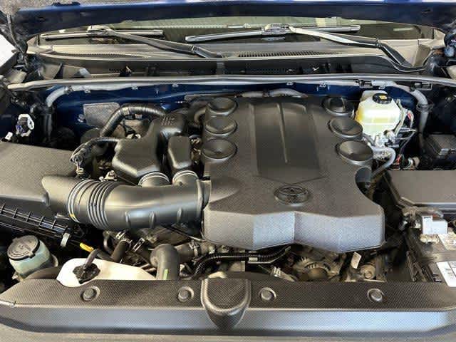 Thumbnail: 2020 Toyota 4Runner - 9