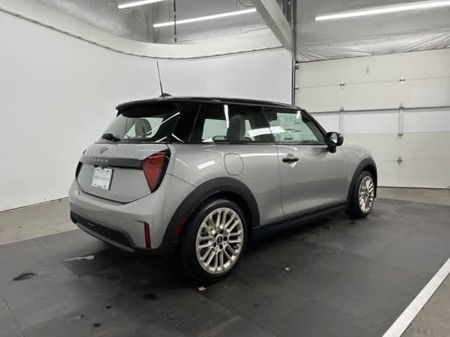 Thumbnail: 2025 MINI Cooper Hardtop - 6