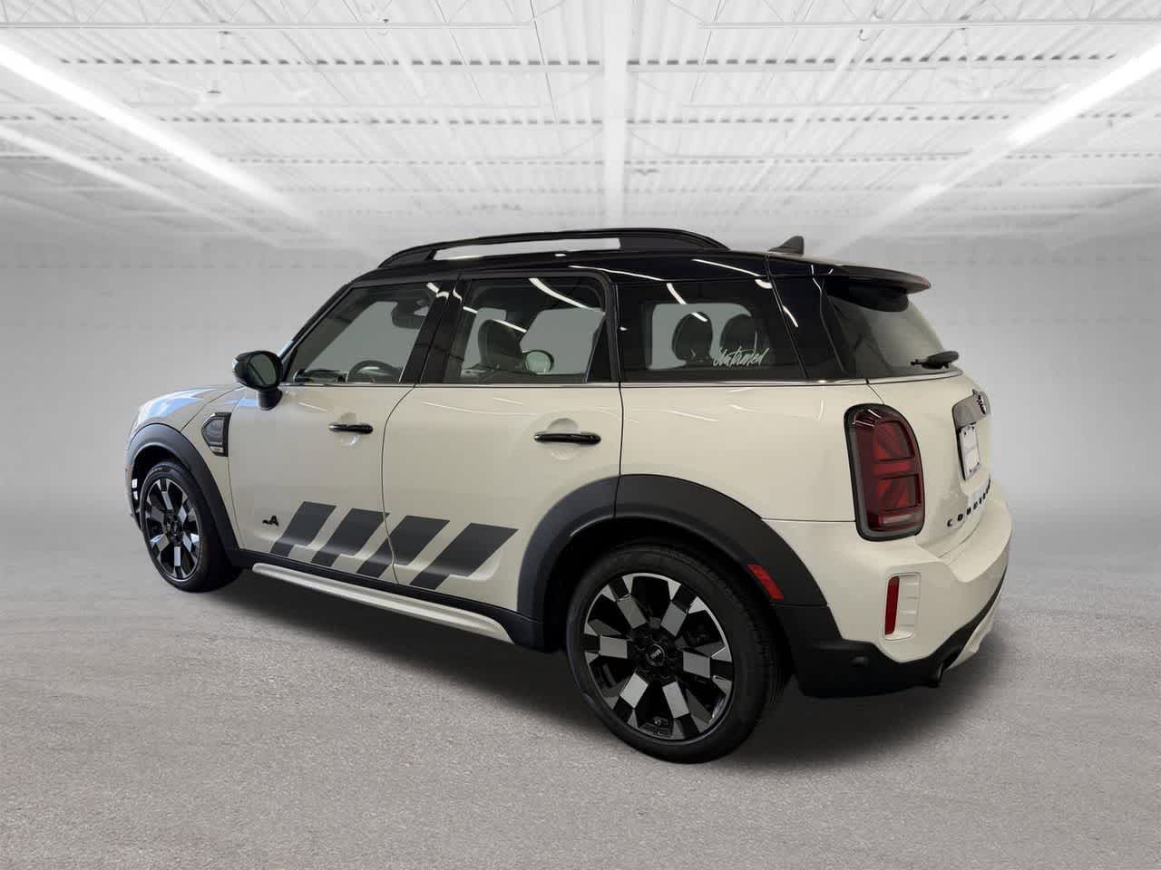 Thumbnail: 2023 MINI Cooper Countryman - 3