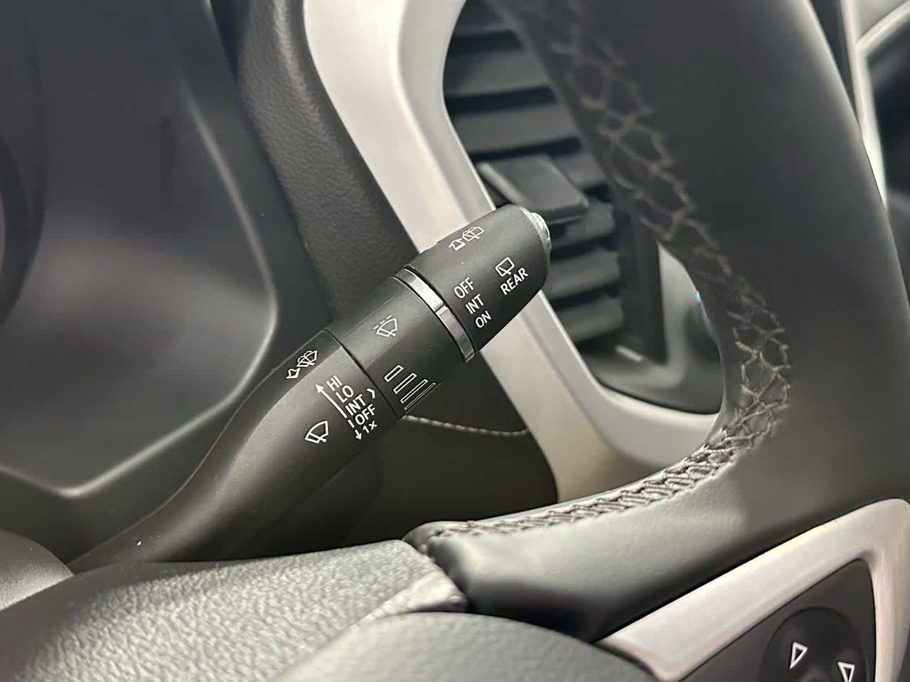 Thumbnail: 2023 GMC Acadia - 15