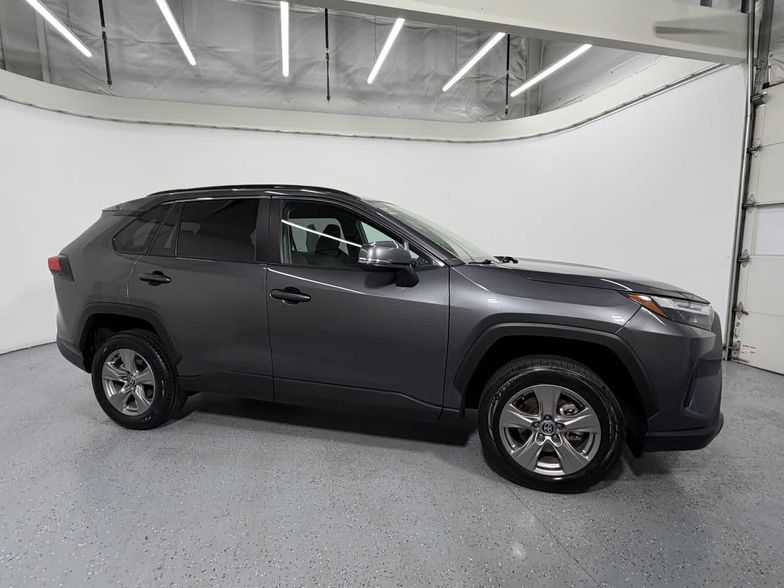Thumbnail: 2025 Toyota RAV4 - 7