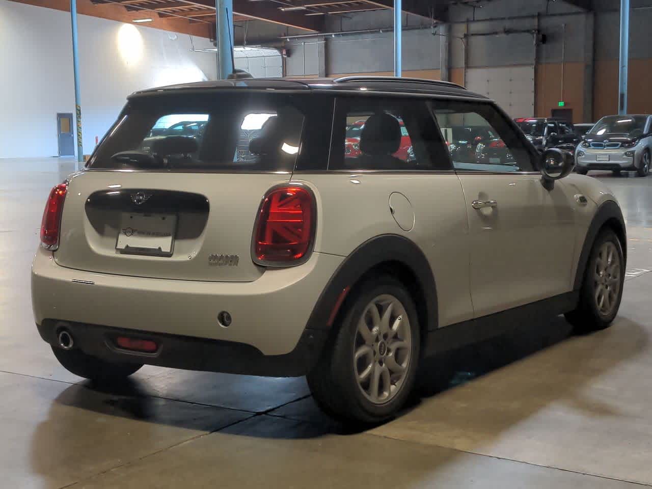 Thumbnail: 2020 MINI Cooper Hardtop - 6