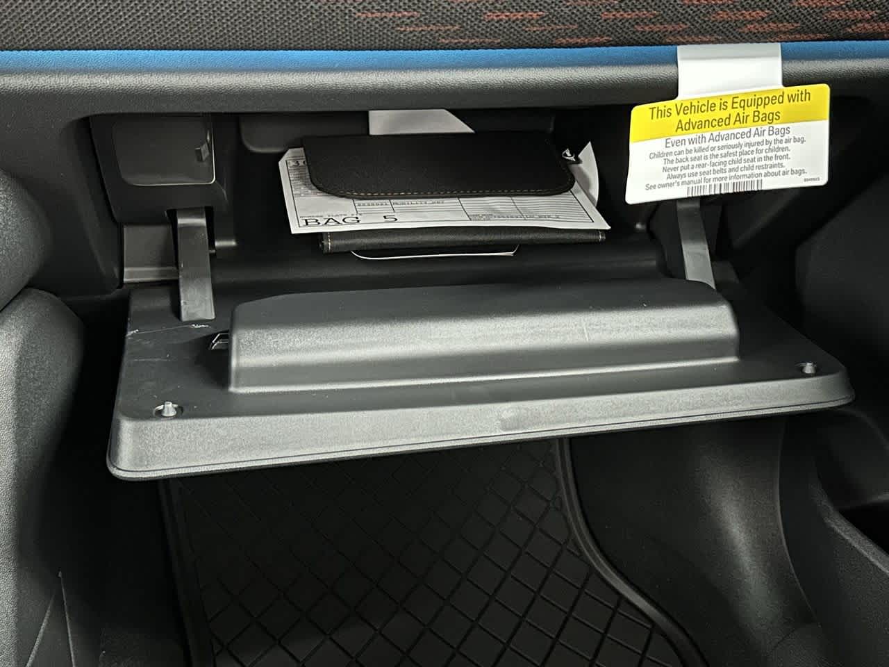 Thumbnail: 2026 MINI Cooper Convertible - 23