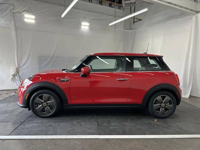 Used 2024 MINI Hardtop 2 Door SE with VIN WMW13DJ07R2V18512 for sale in Portland, OR