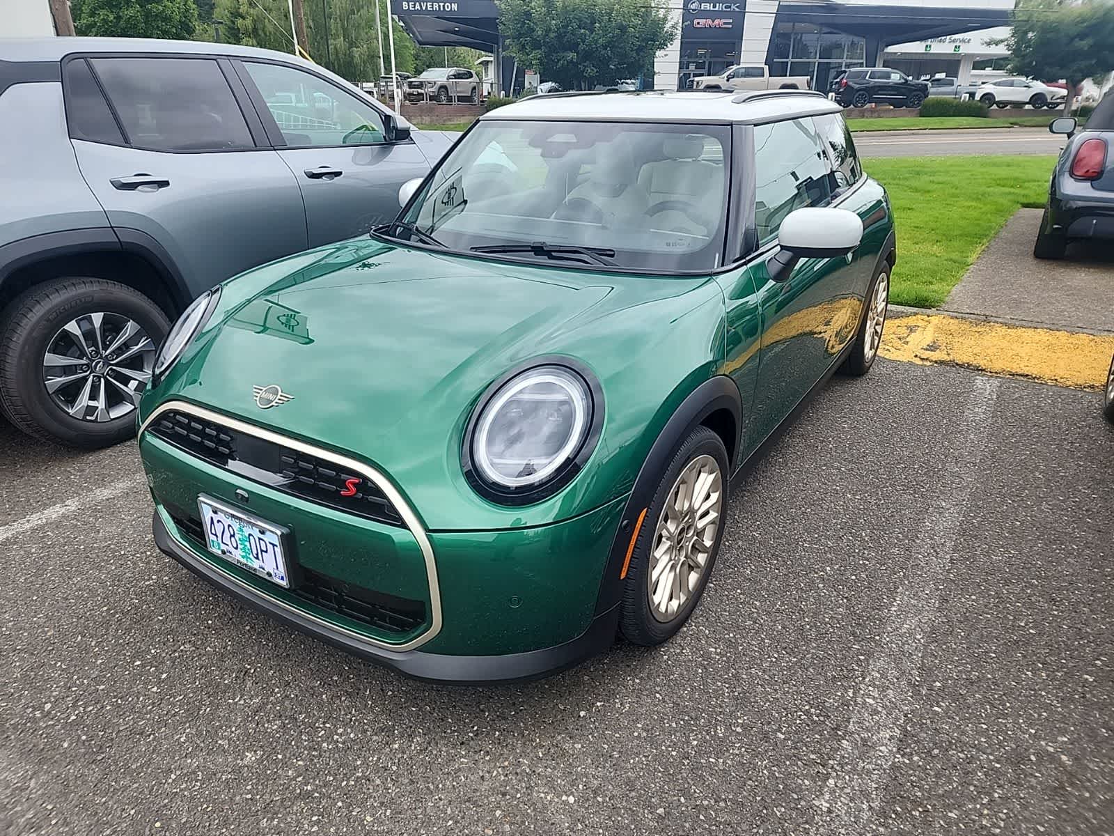 2025 MINI Hardtop Cooper S's photo