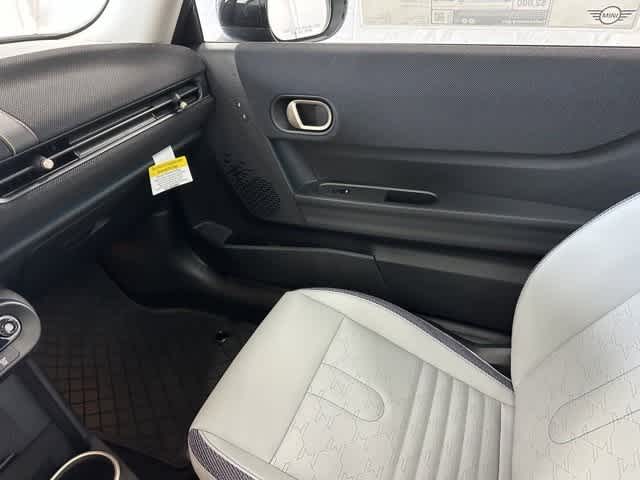 Thumbnail: 2025 MINI Cooper Hardtop - 25