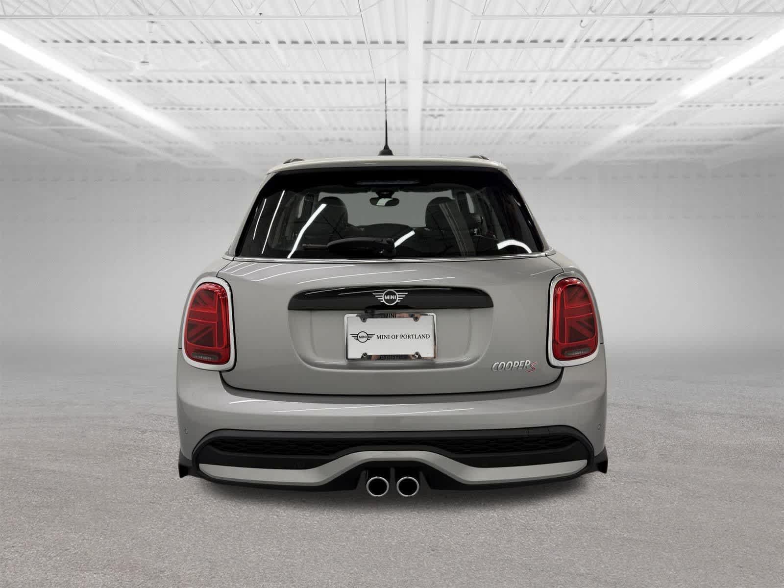 Thumbnail: 2024 MINI Cooper Hardtop - 4