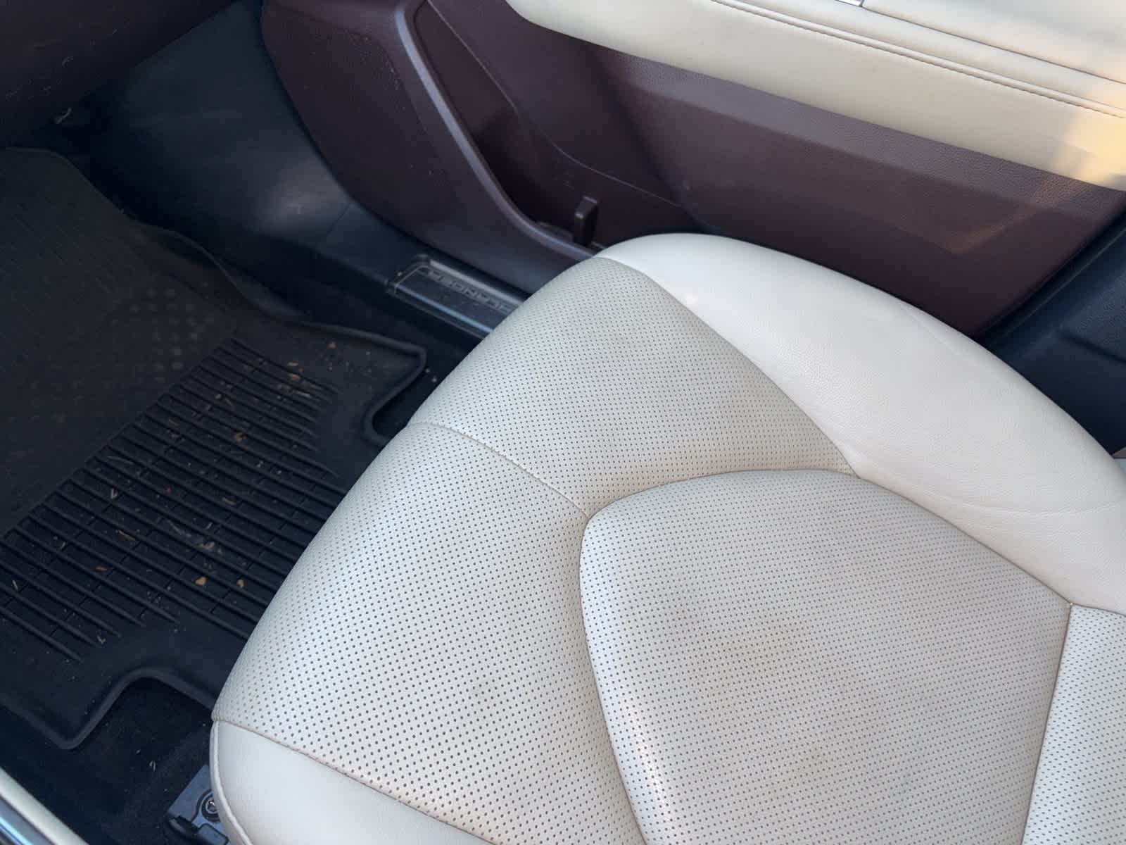 Thumbnail: 2020 Toyota Highlander - 5