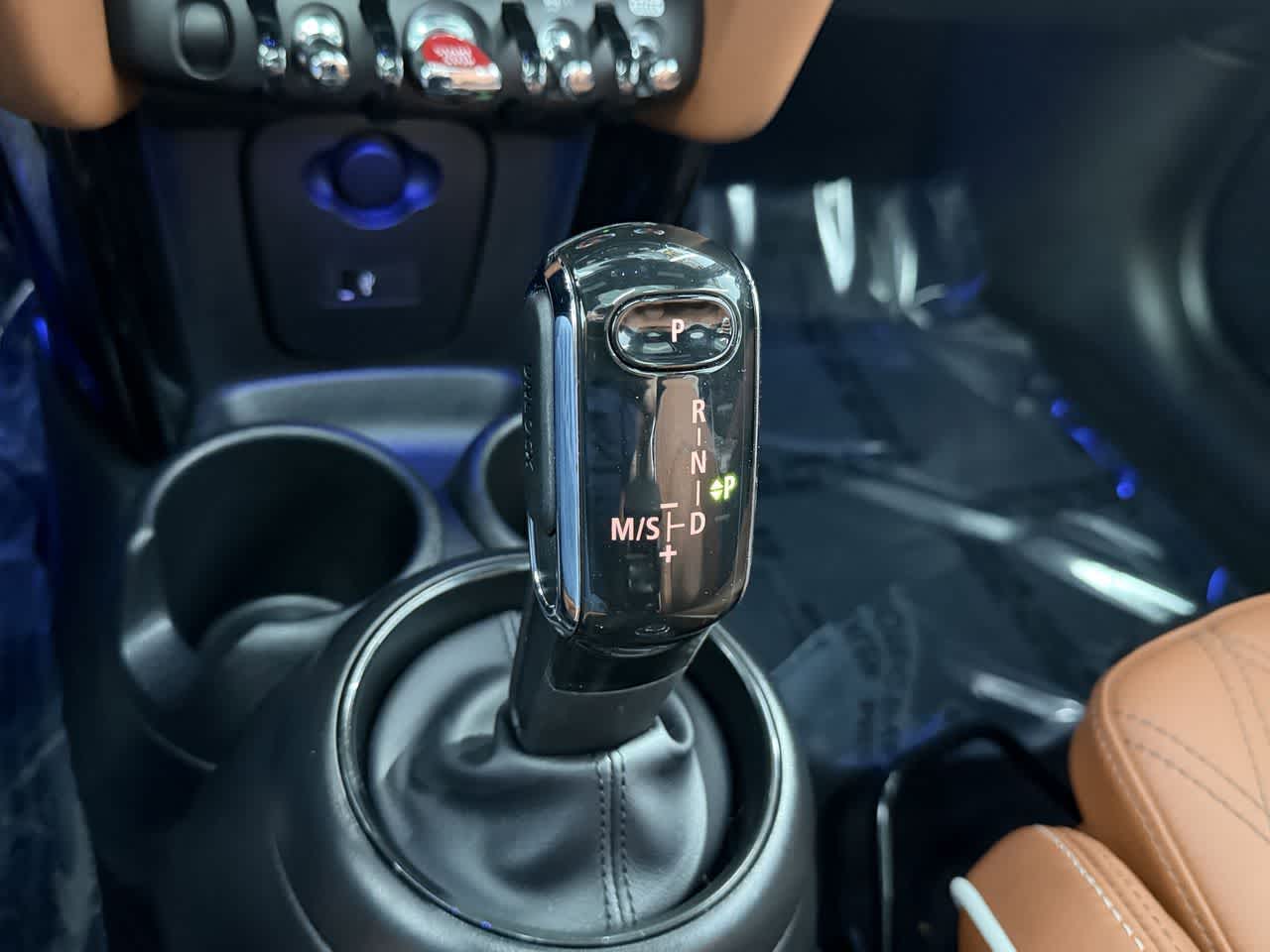 Thumbnail: 2023 MINI Cooper Hardtop - 22