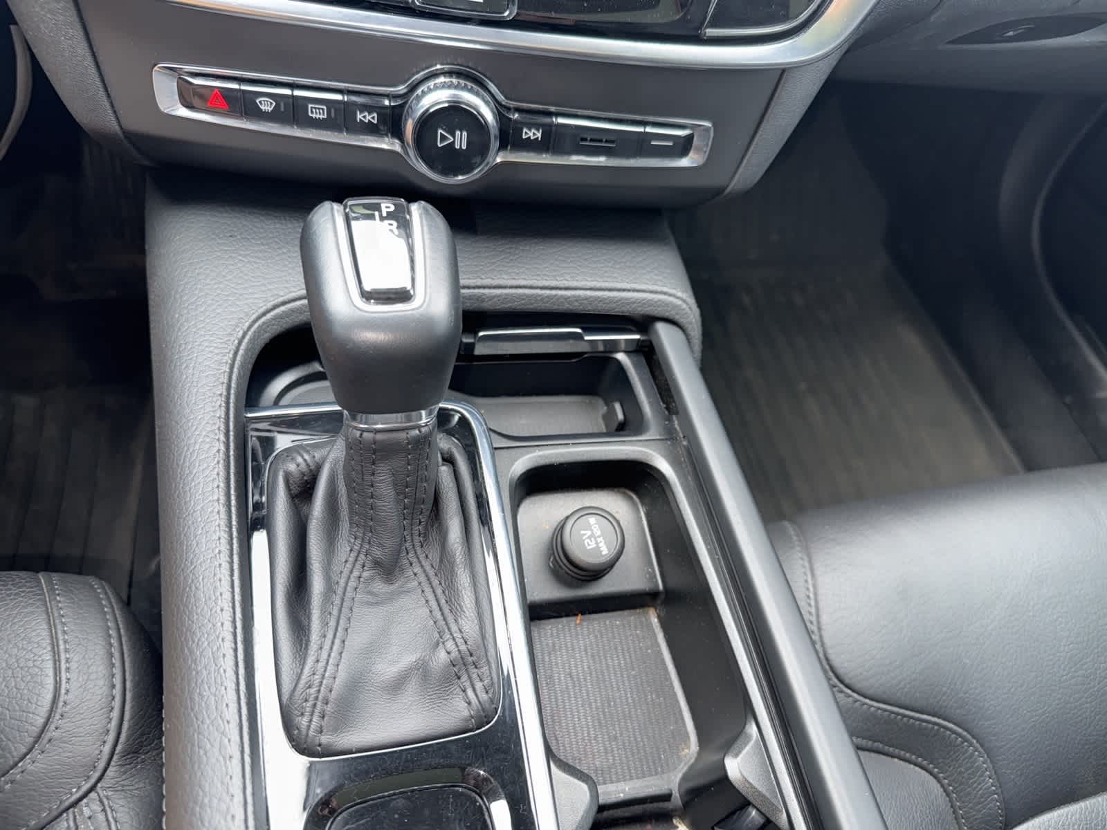 Thumbnail: 2018 Volvo S90 - 7