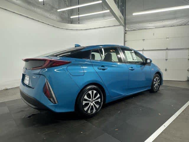 Thumbnail: 2021 Toyota Prius Prime - 6