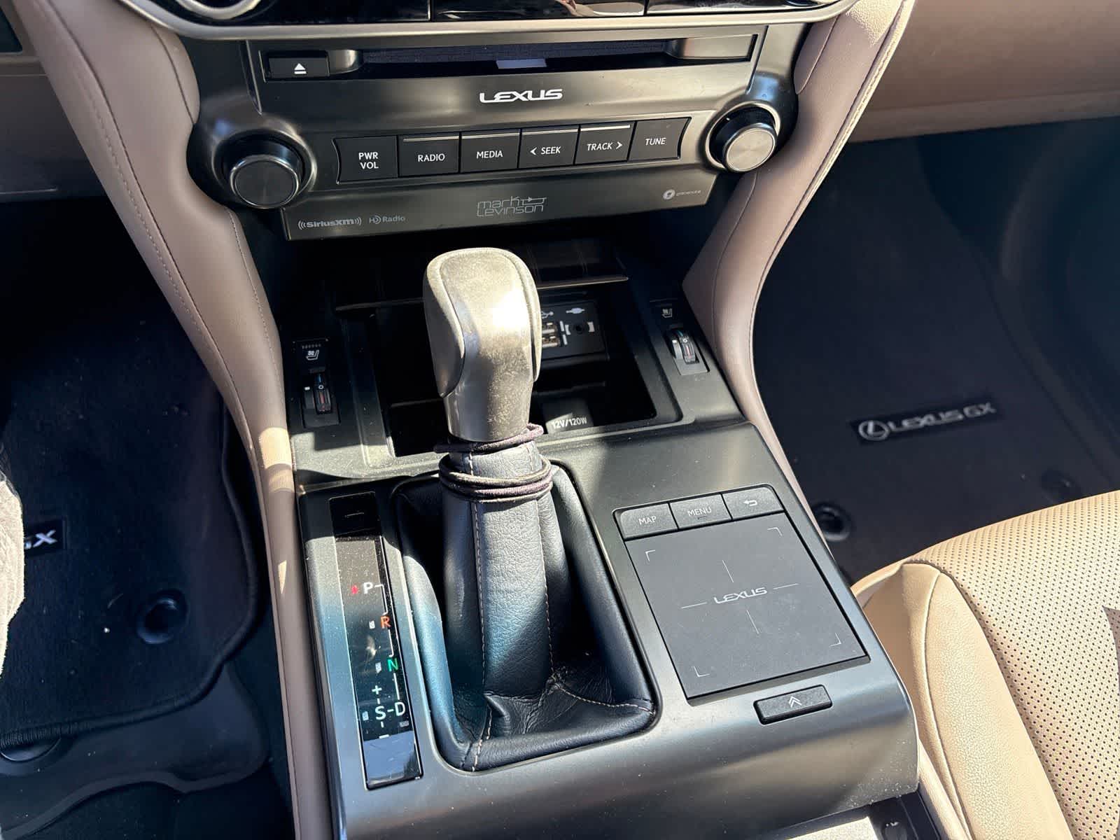 Thumbnail: 2023 Lexus GX - 9