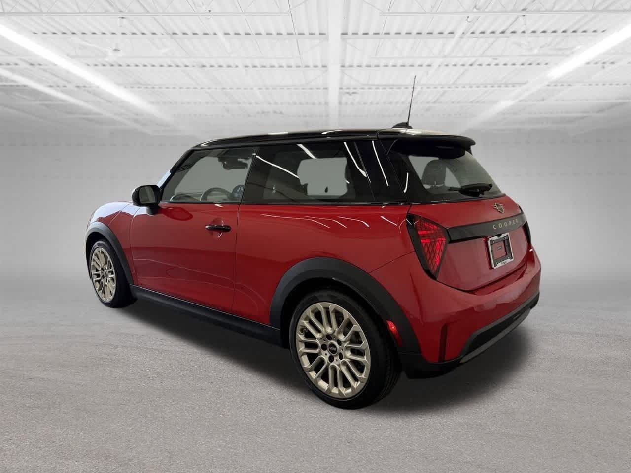 Thumbnail: 2025 MINI Cooper Hardtop - 3