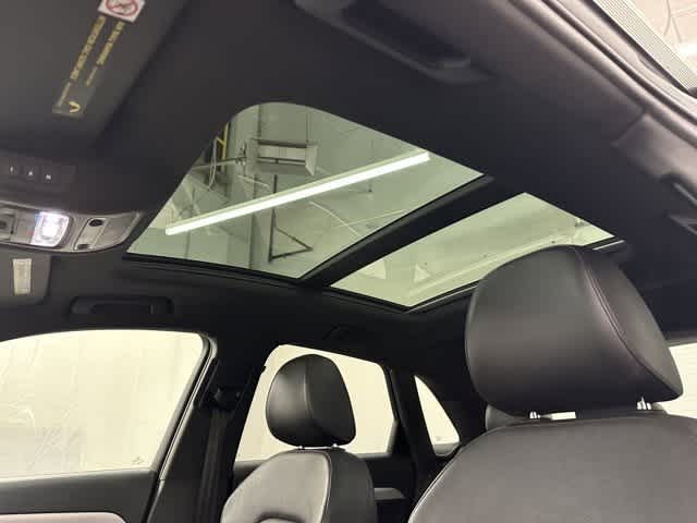 Thumbnail: 2016 Audi Q3 - 14