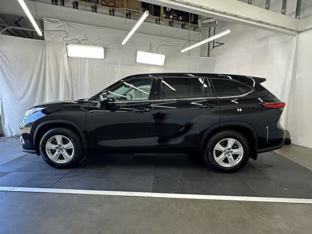 Used 2021 Toyota Highlander LE with VIN 5TDBZRBHXMS557751 for sale in Portland, OR