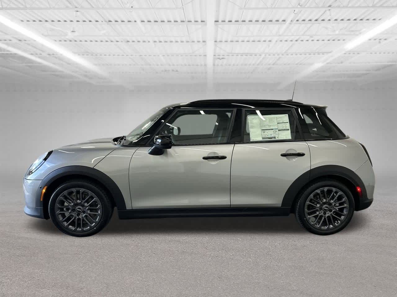 Thumbnail: 2026 MINI Cooper Hardtop - 2