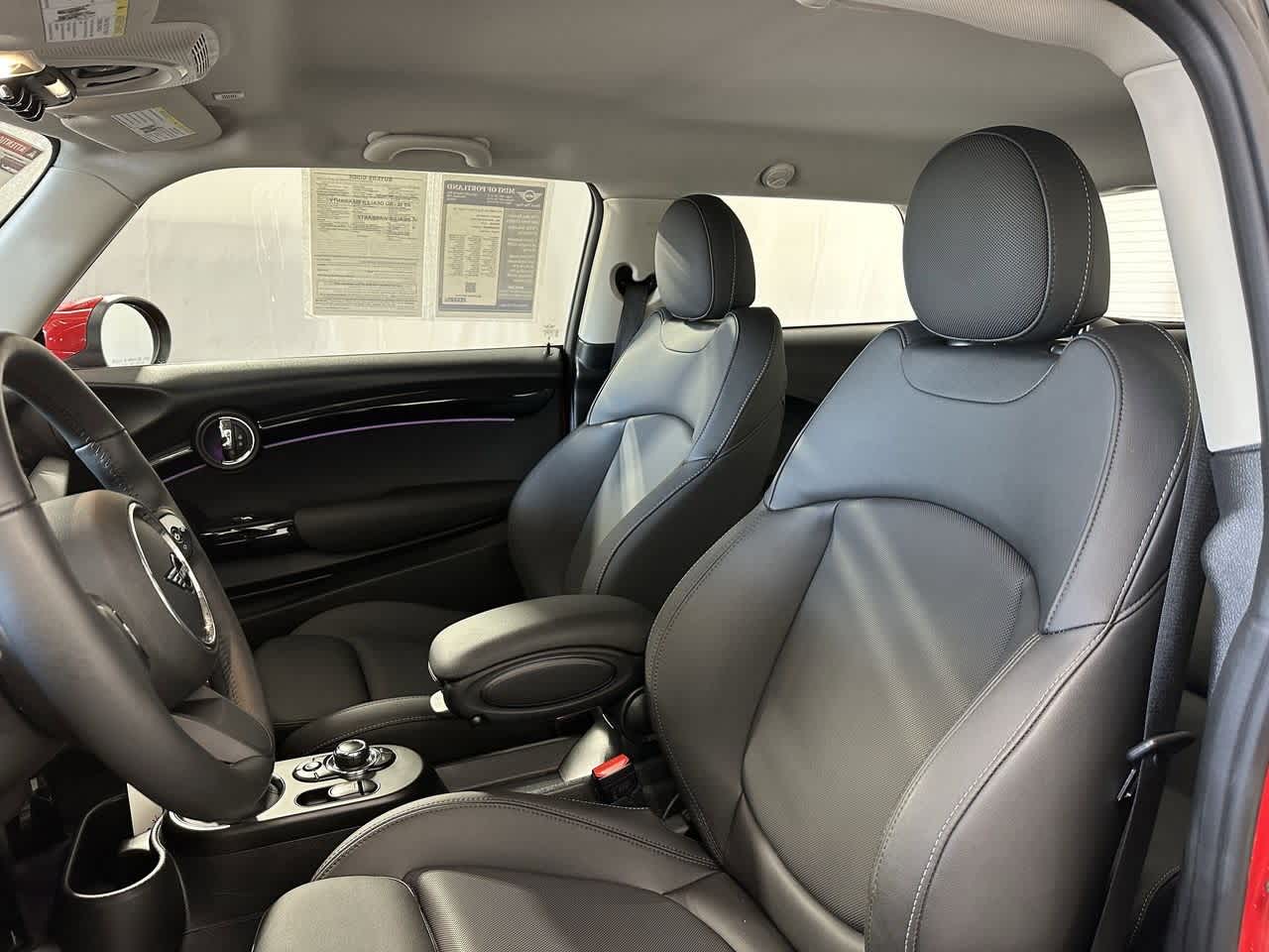 Thumbnail: 2024 MINI Cooper Hardtop - 10