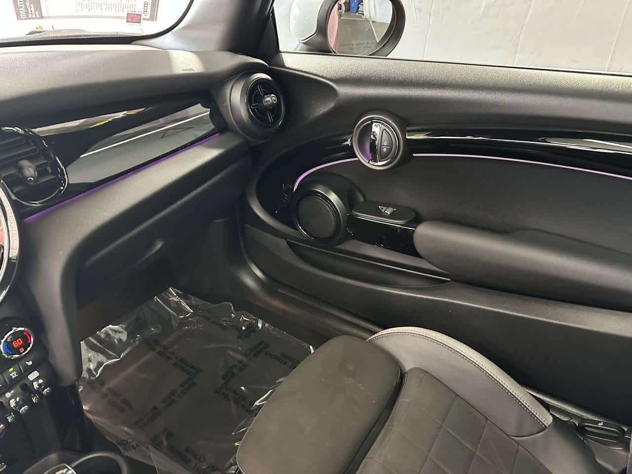 Thumbnail: 2024 MINI Cooper Hardtop - 26