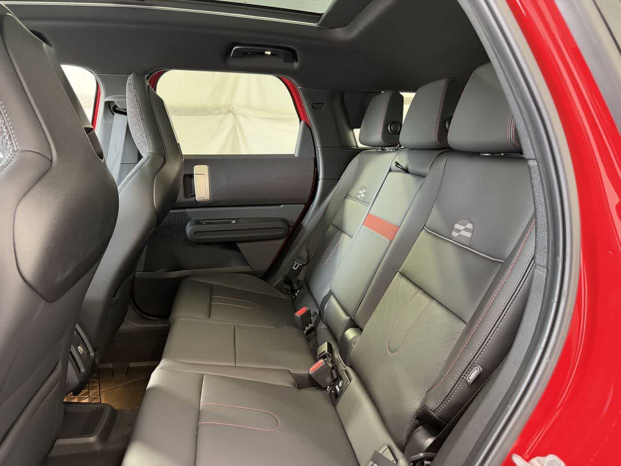 Thumbnail: 2026 MINI Cooper Countryman - 9