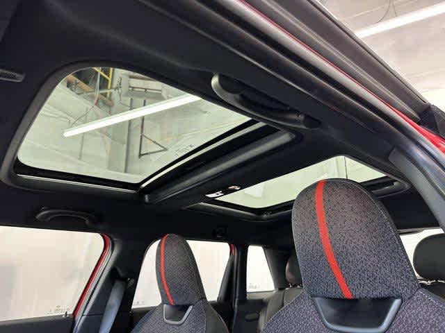 Thumbnail: 2025 MINI Cooper Hardtop - 14