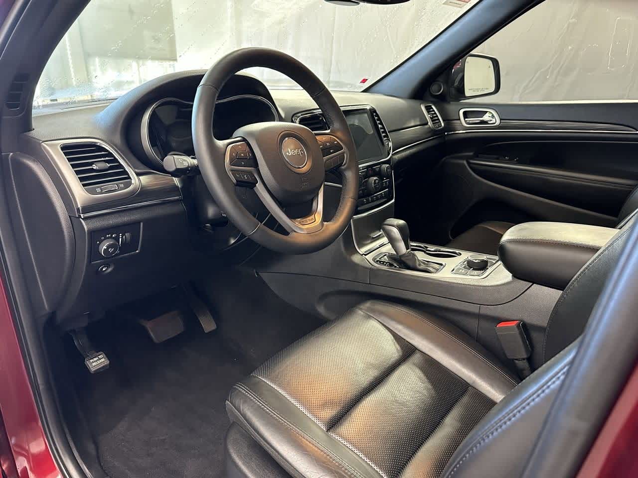 Thumbnail: 2019 Jeep Grand Cherokee - 10