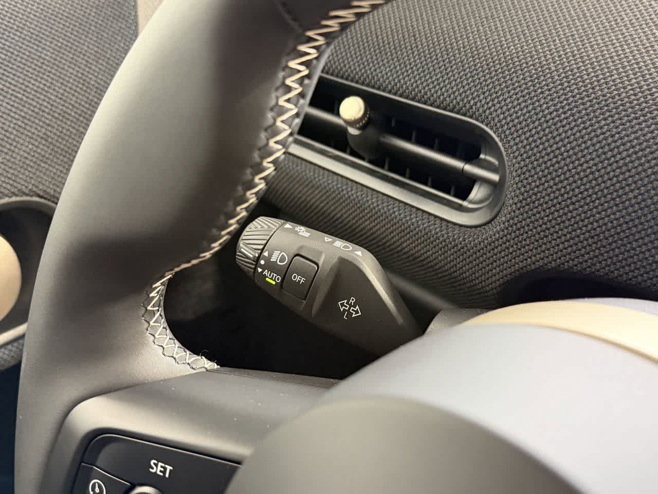 Thumbnail: 2026 MINI Cooper Hardtop - 17