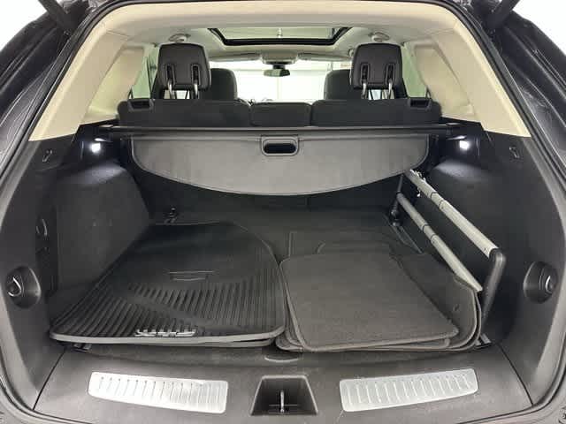 2017 Cadillac XT5 Premium Luxury 5