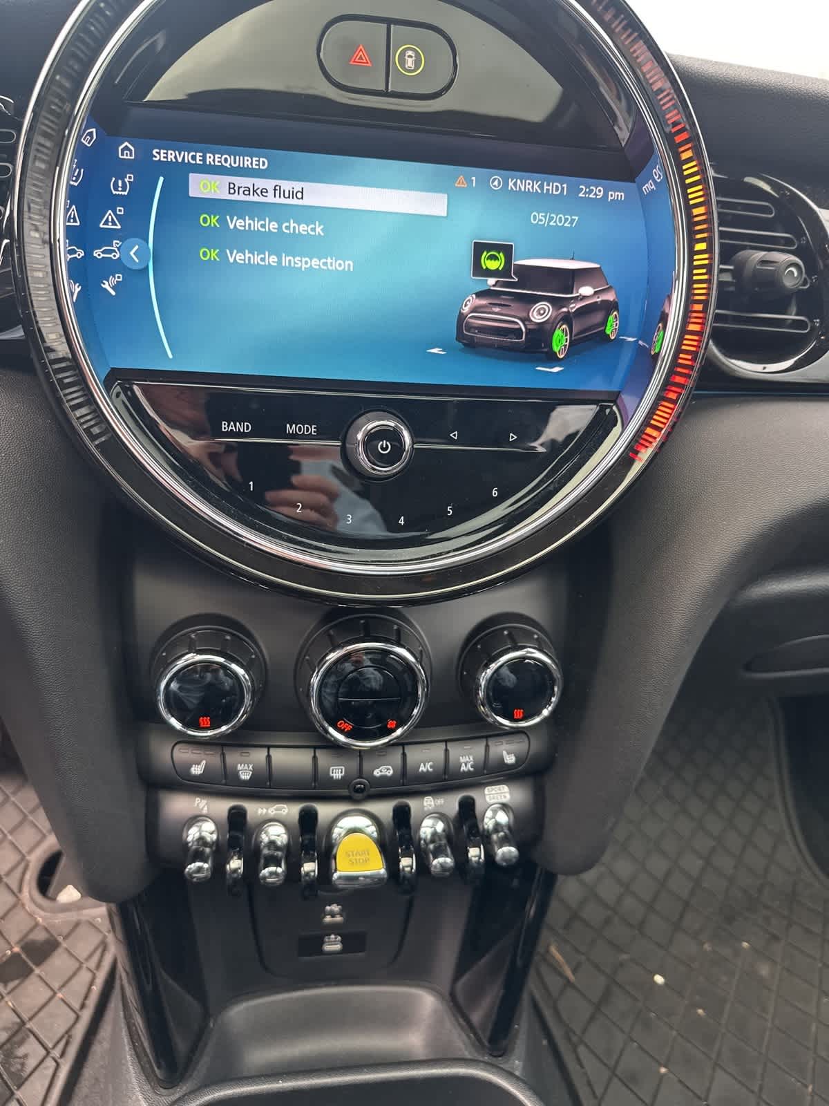 Thumbnail: 2024 MINI Cooper Hardtop - 4